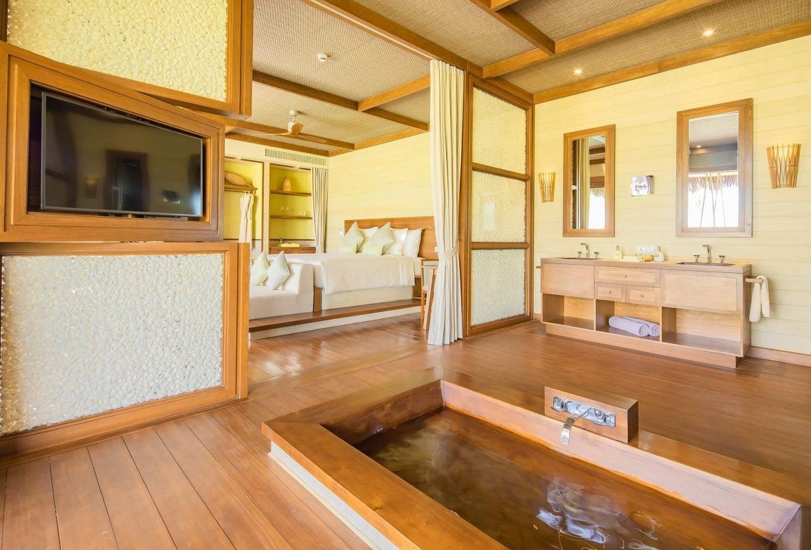 rooms-pool-villa-ocean-1-bedroom-spa-inclusive