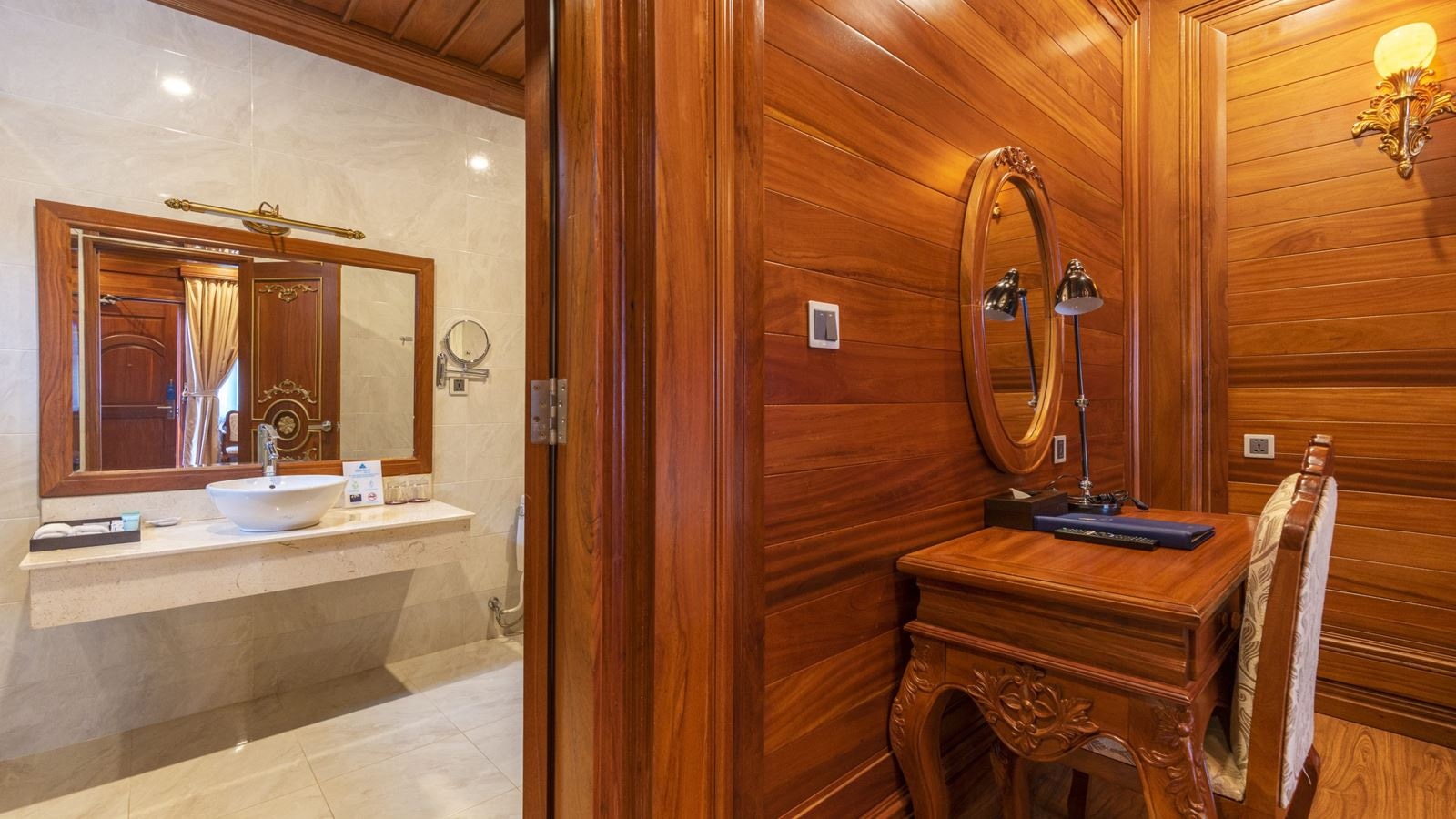 rooms-luxury-bungalow-with-terrace-child-without-extra-bed