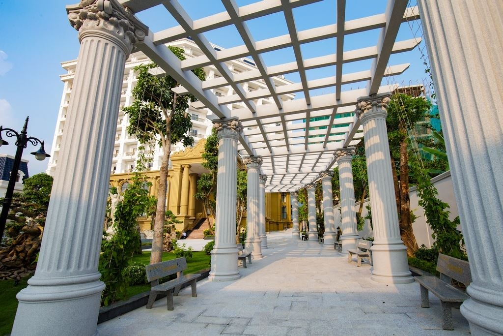 general-main-building