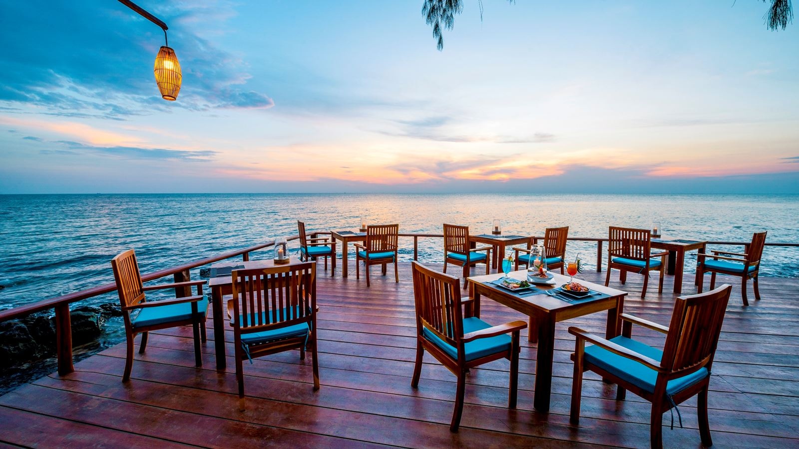 restaurants-the-camia