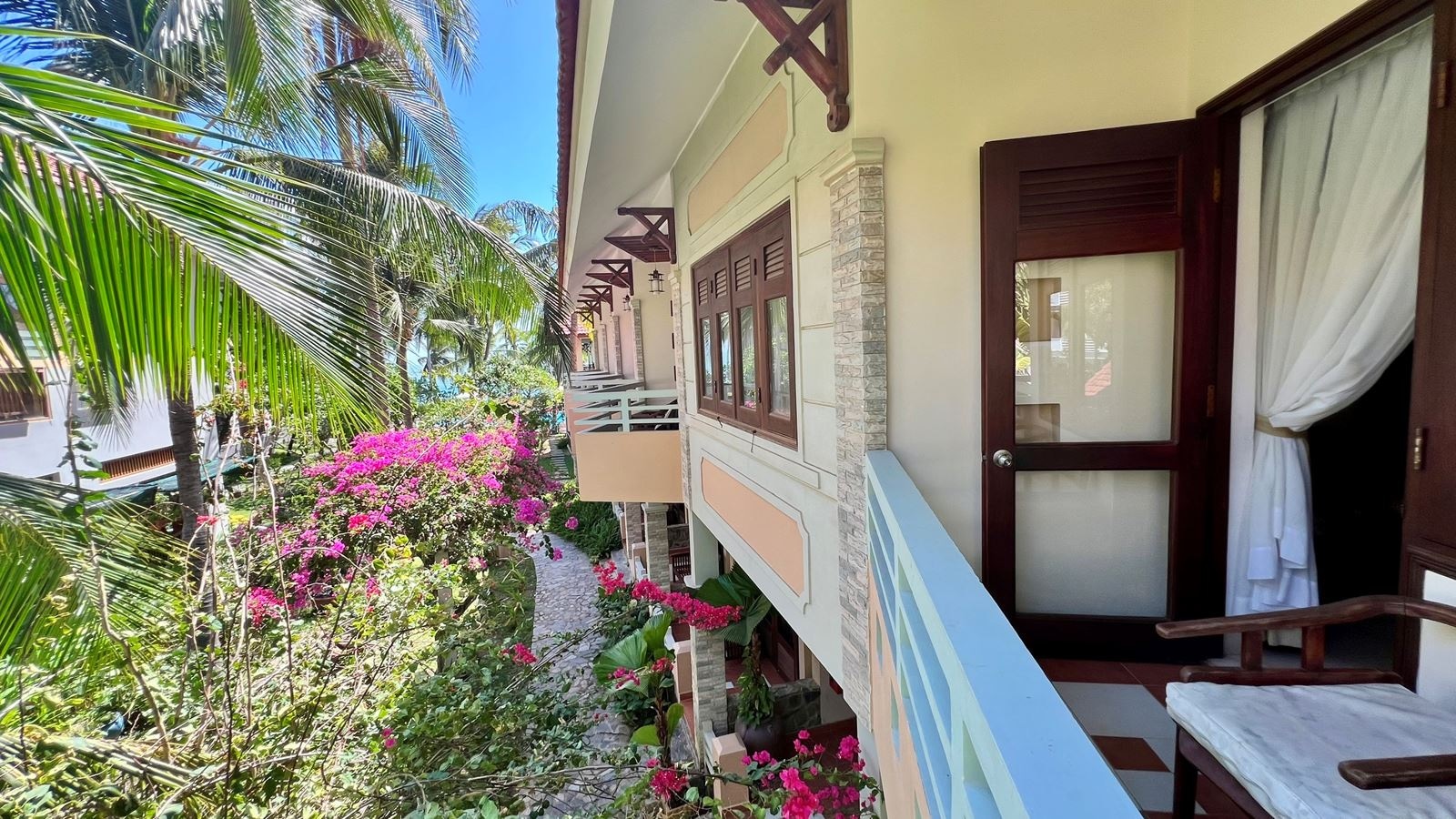 rooms-superior-garden-view