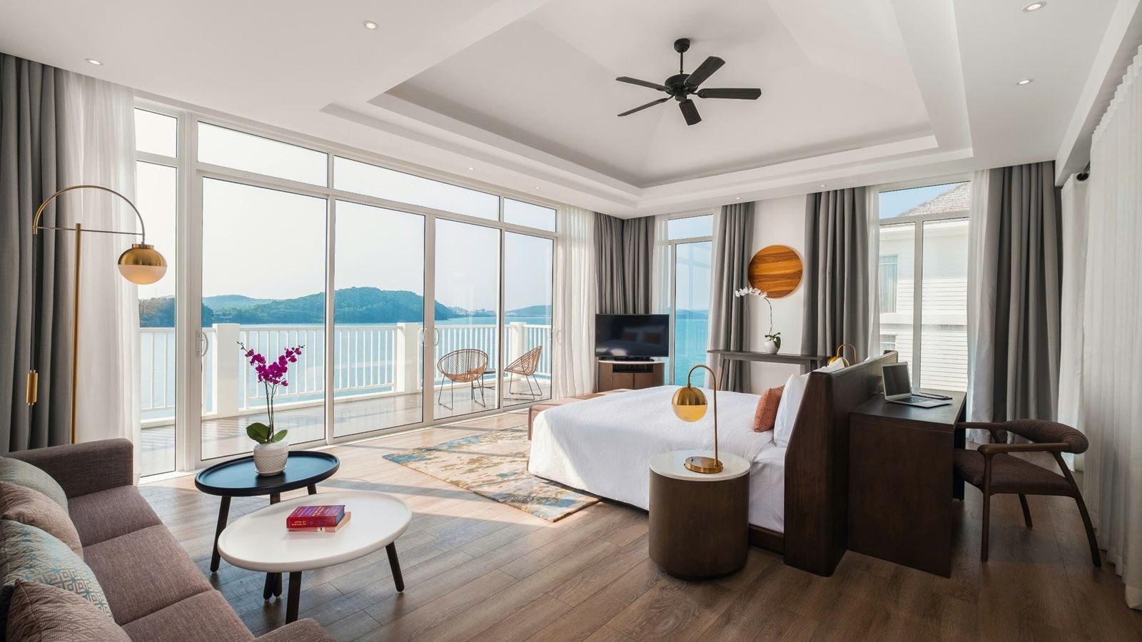 rooms-on-the-rock-villa-4-bedrooms