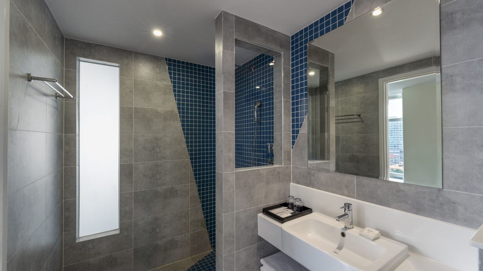 rooms-grand-deluxe-club-room-mountain-view-child-without-extra-bed