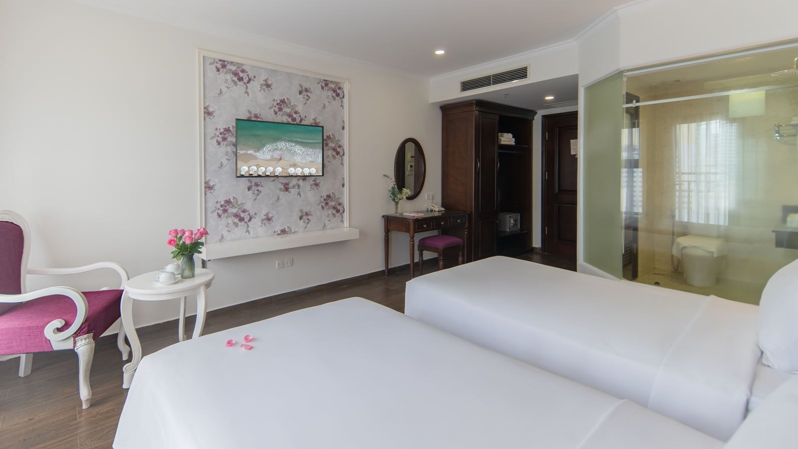 rooms-premier-dbltwn-with-balcony-child-without-extra-bed