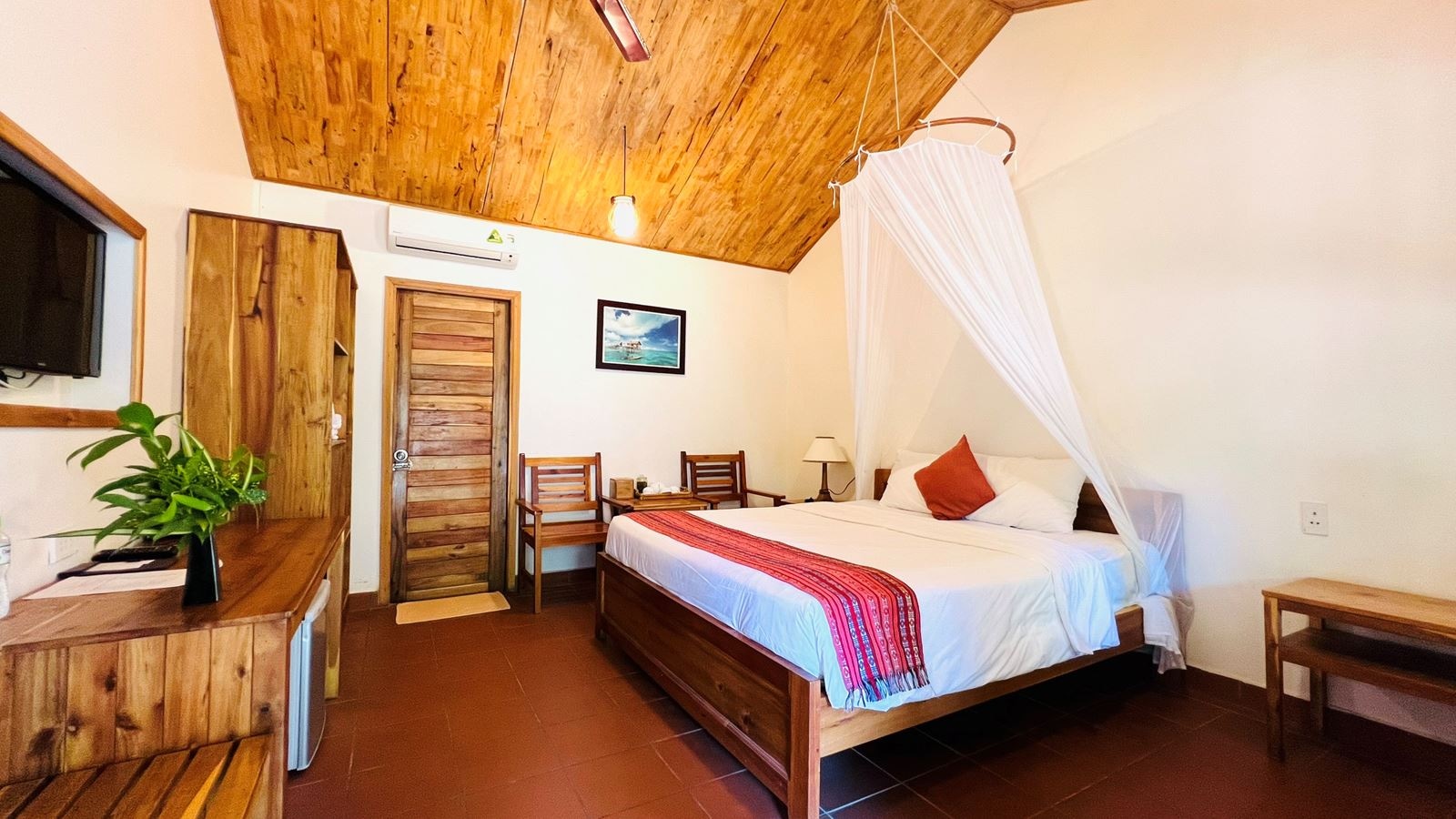 rooms-superior-bungalow-garden-view