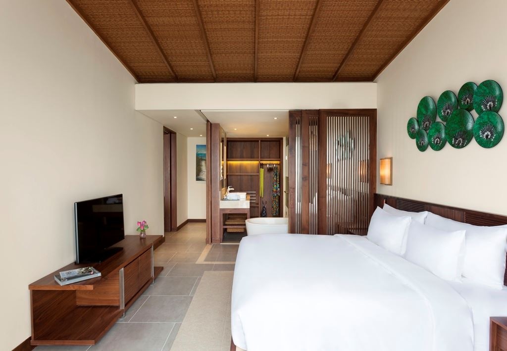 rooms-executive-suite-with-balcony