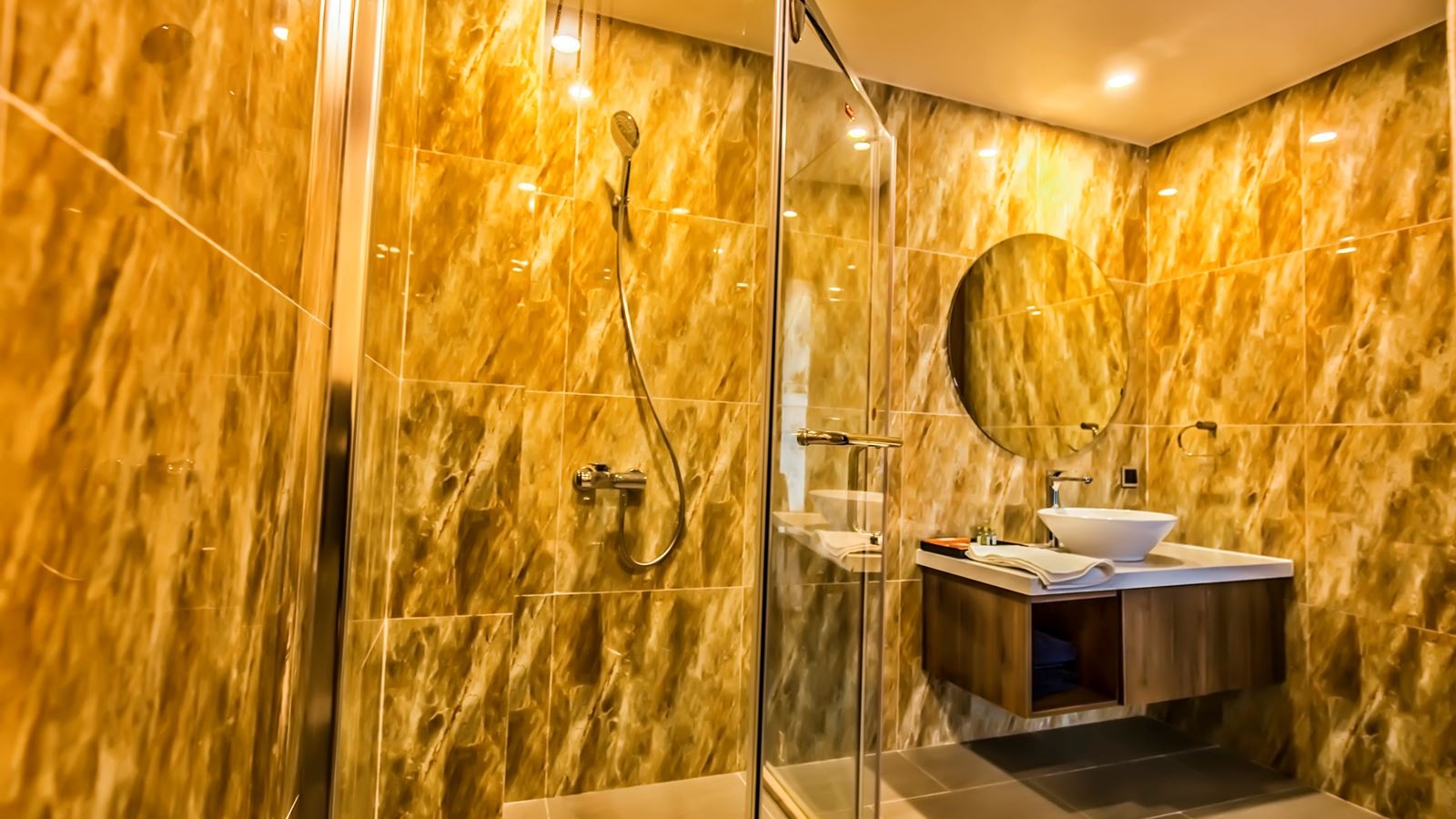 rooms-deluxe-double-room-with-panoramic-sea-view