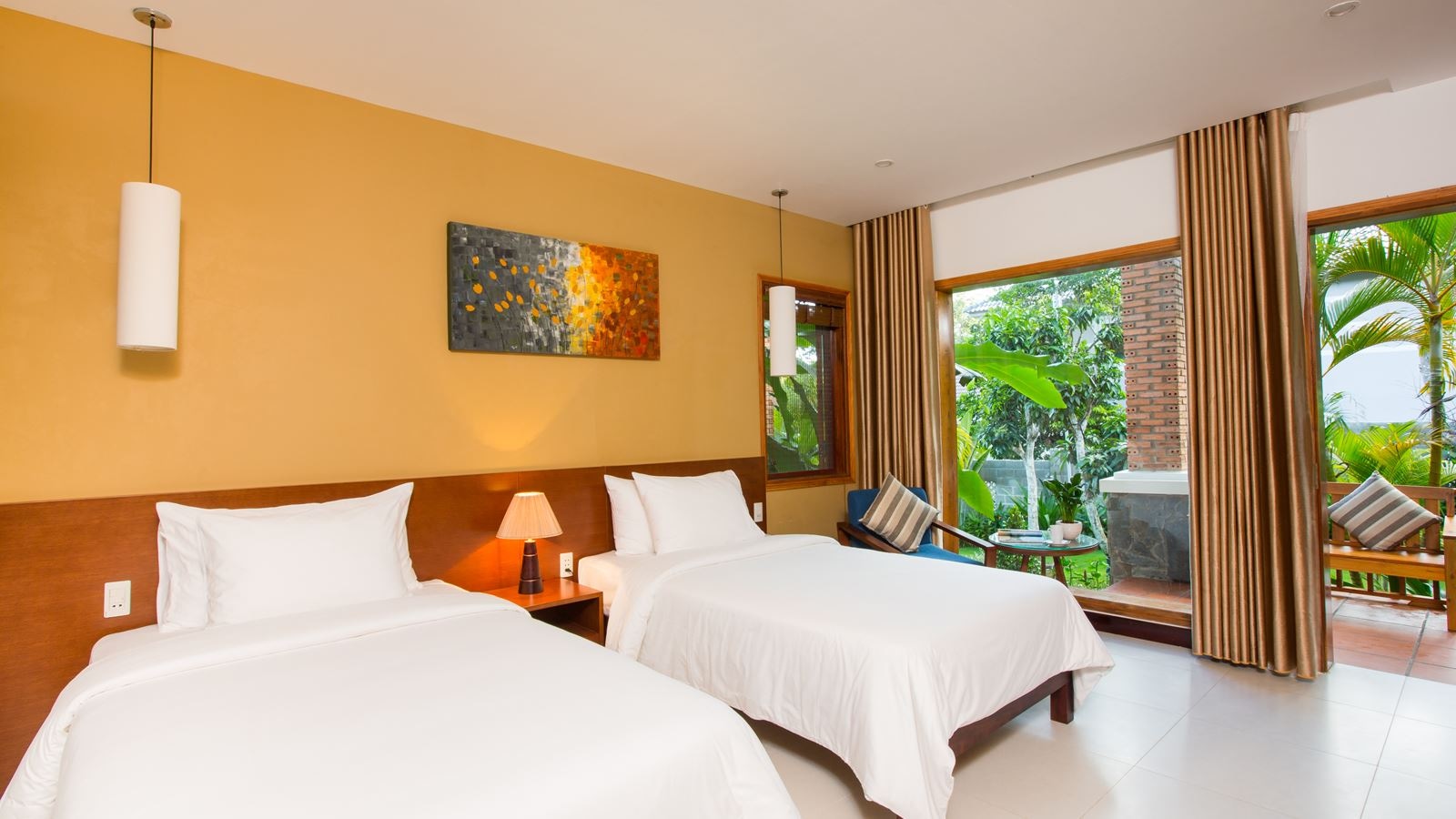 rooms-villa-family-two-bedrooms