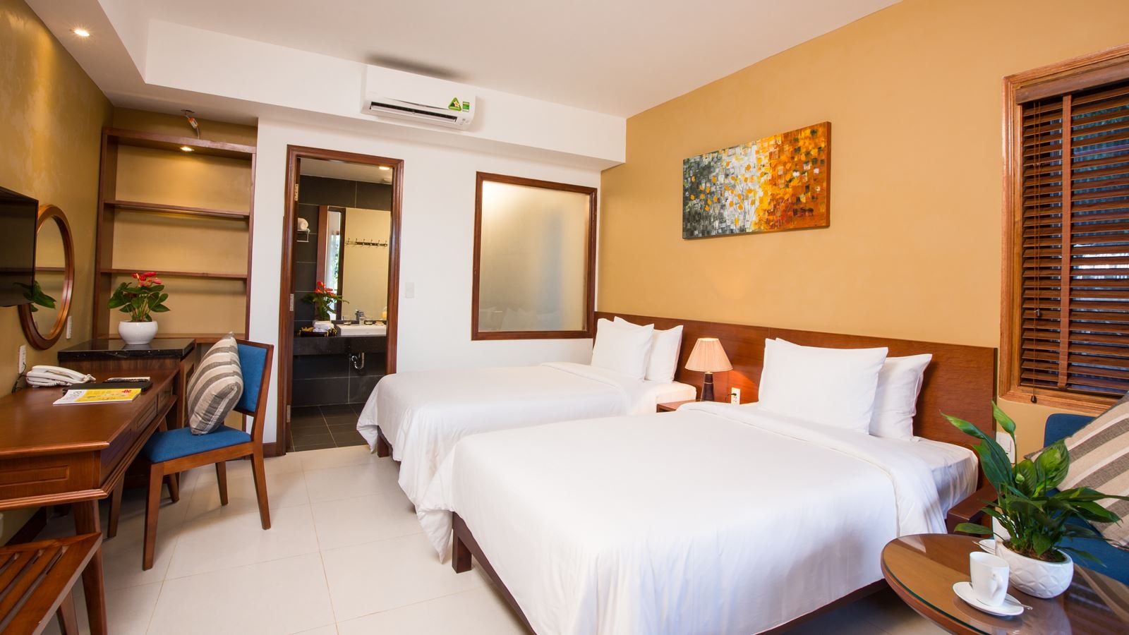 rooms-villa-family-four-bedrooms