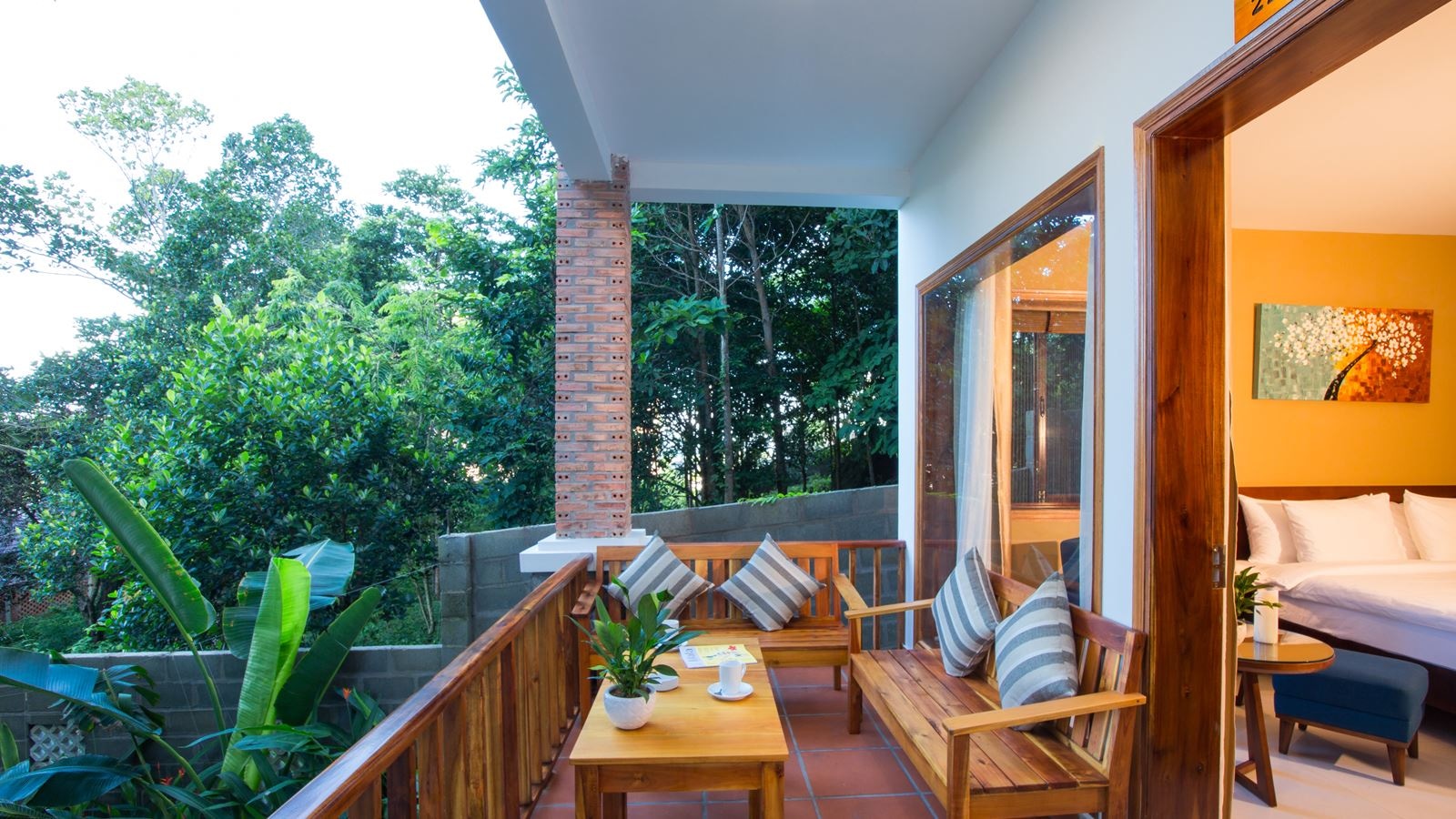 rooms-villa-family-four-bedrooms