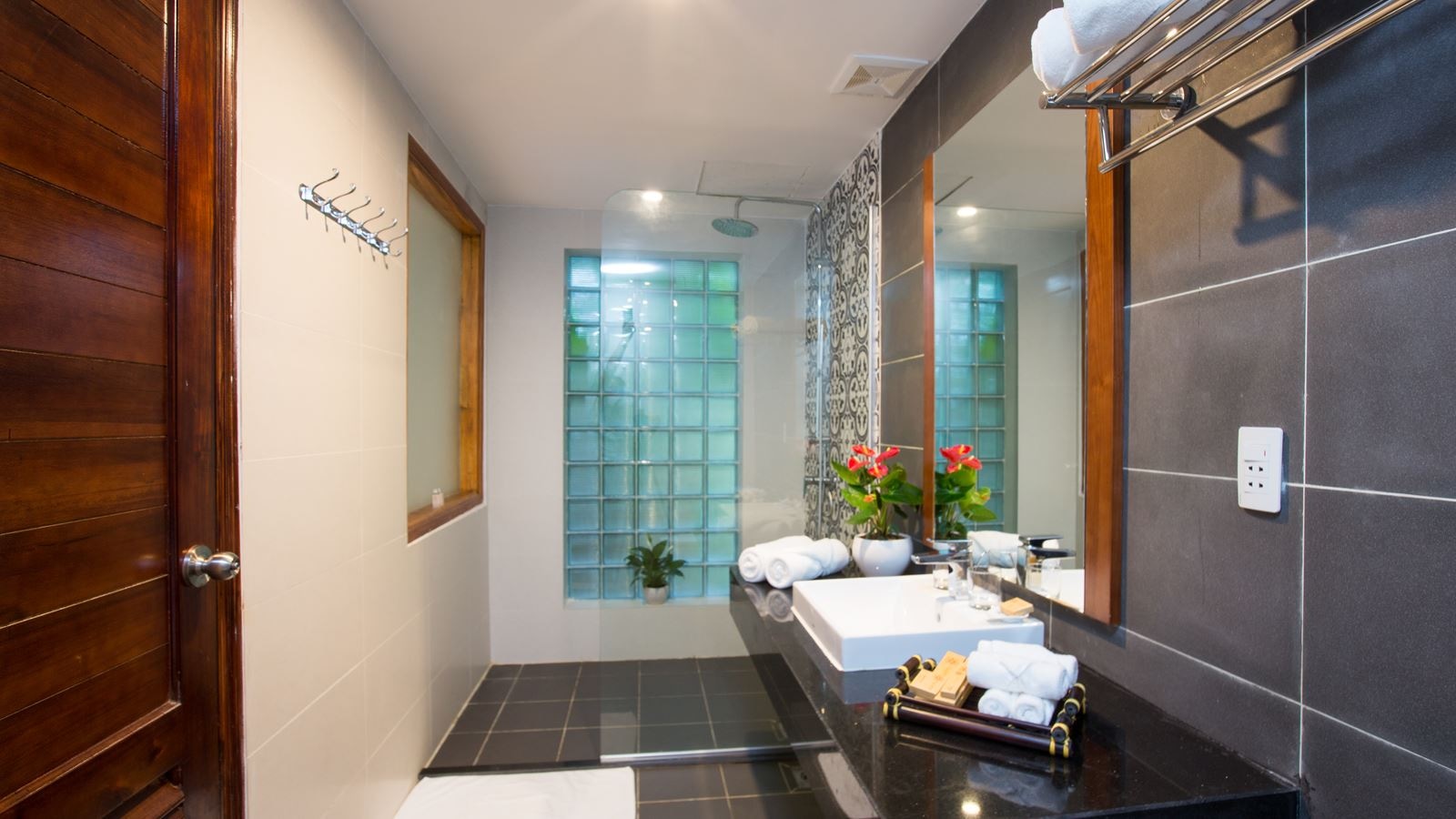 rooms-villa-family-four-bedrooms