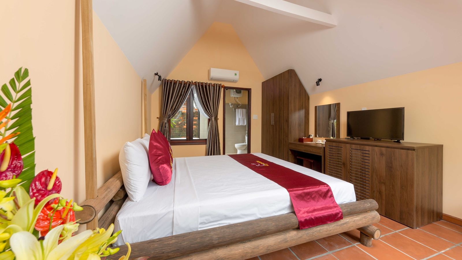 rooms-vip-bungalow-with-terrace