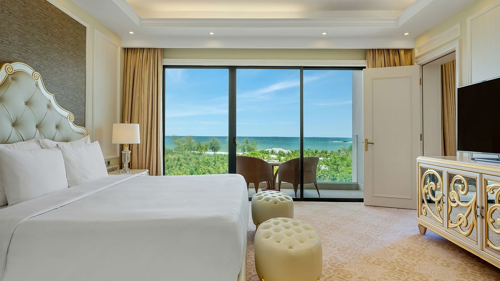 rooms-suite-sea-view-child-without-exra-bed