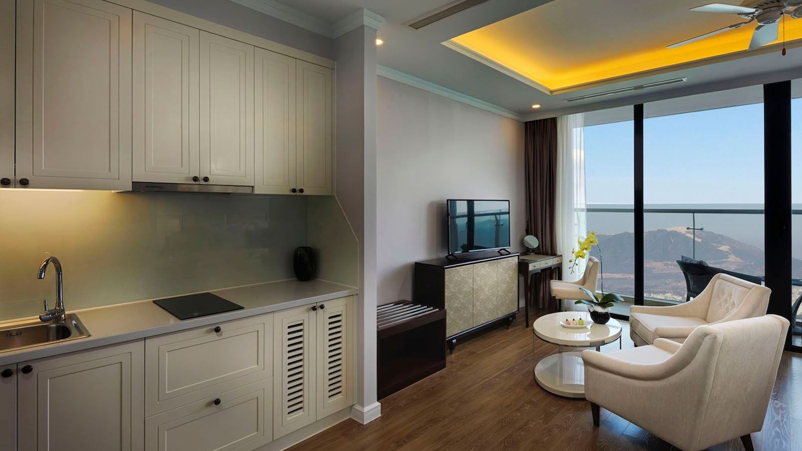 rooms-studio-city-view-child-without-extra-bed