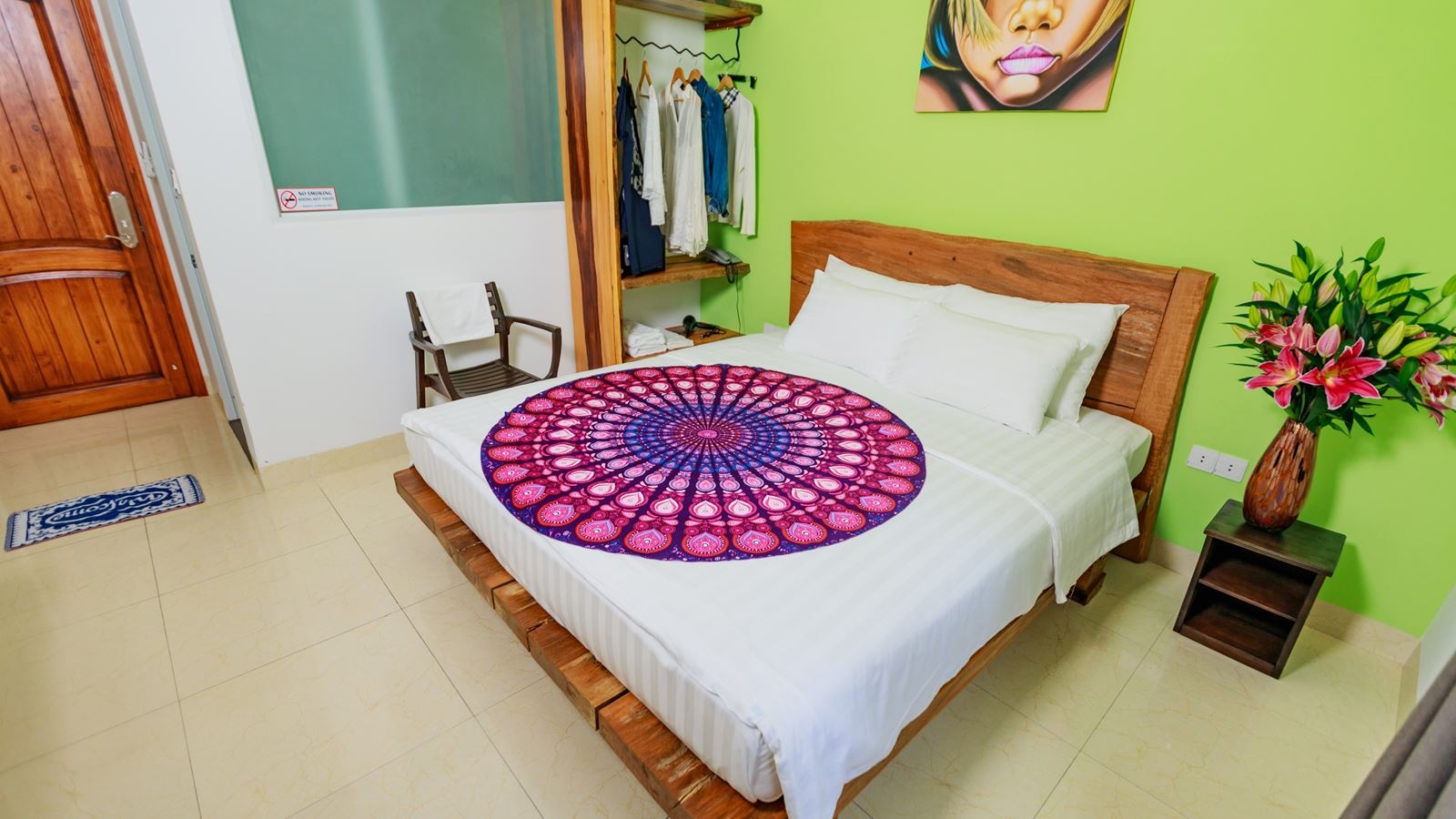 rooms-balcony-deluxe-room