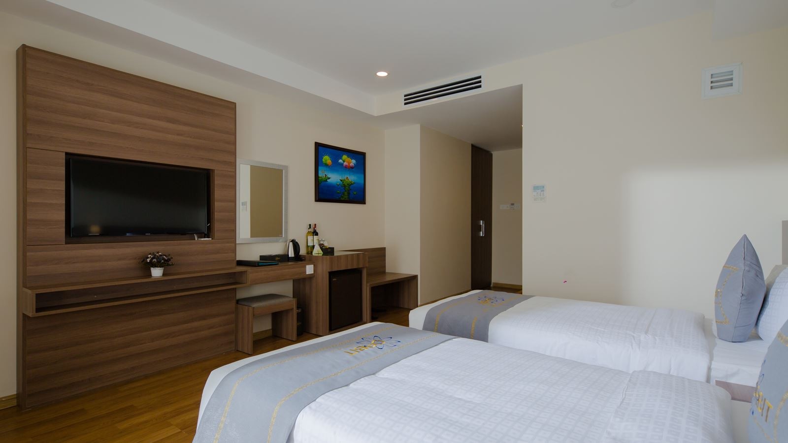 rooms-deluxe-room-with-sea-view