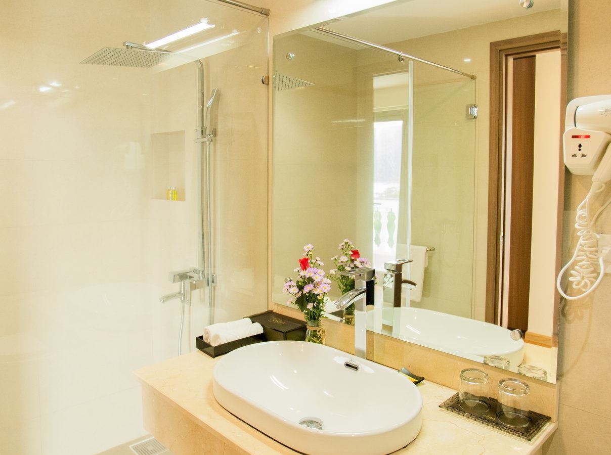 rooms-deluxe-room-with-sea-view-child-without-extra-bed