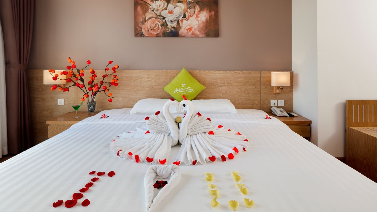 rooms-executive-city-view-with-balcony