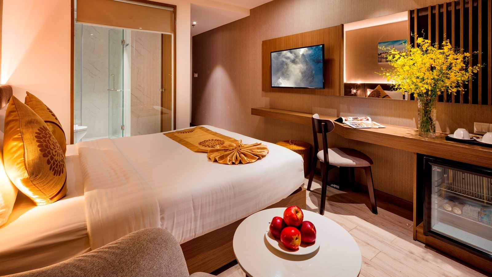 rooms-superior-city-view-with-balcony-child-without-extra-bed