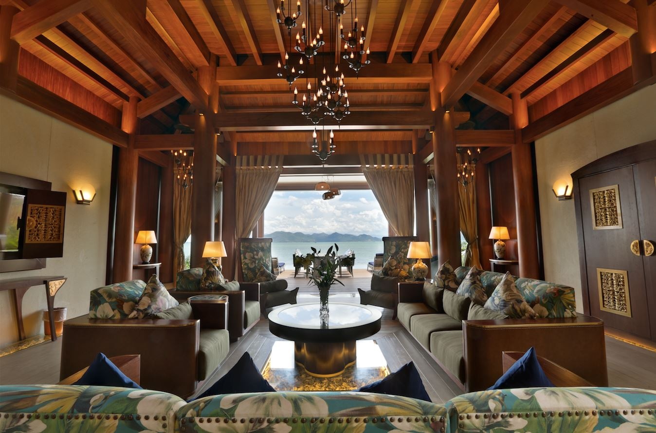 rooms-threebedroom-beachfront-pool-villa