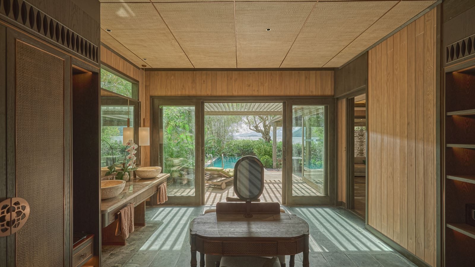 rooms-ocean-view-pool-villa