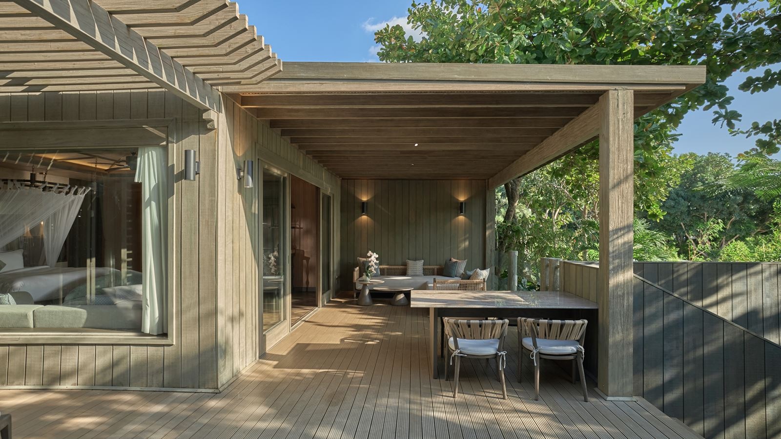 rooms-bay-view-pool-villa
