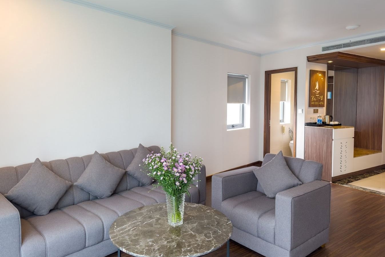 rooms-executive-suite