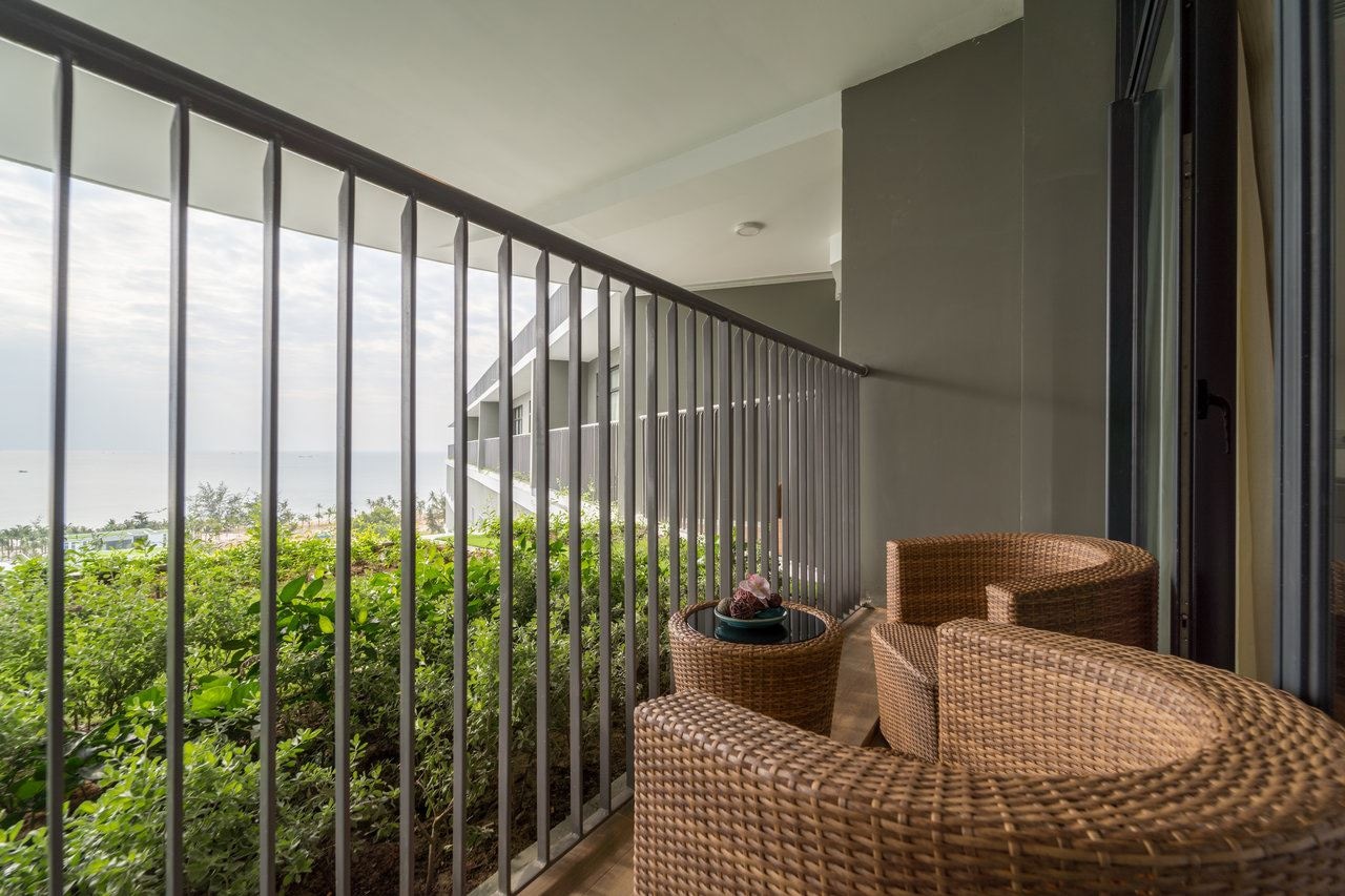 rooms-executive-deluxe-sea-view--child-without-extra-bed