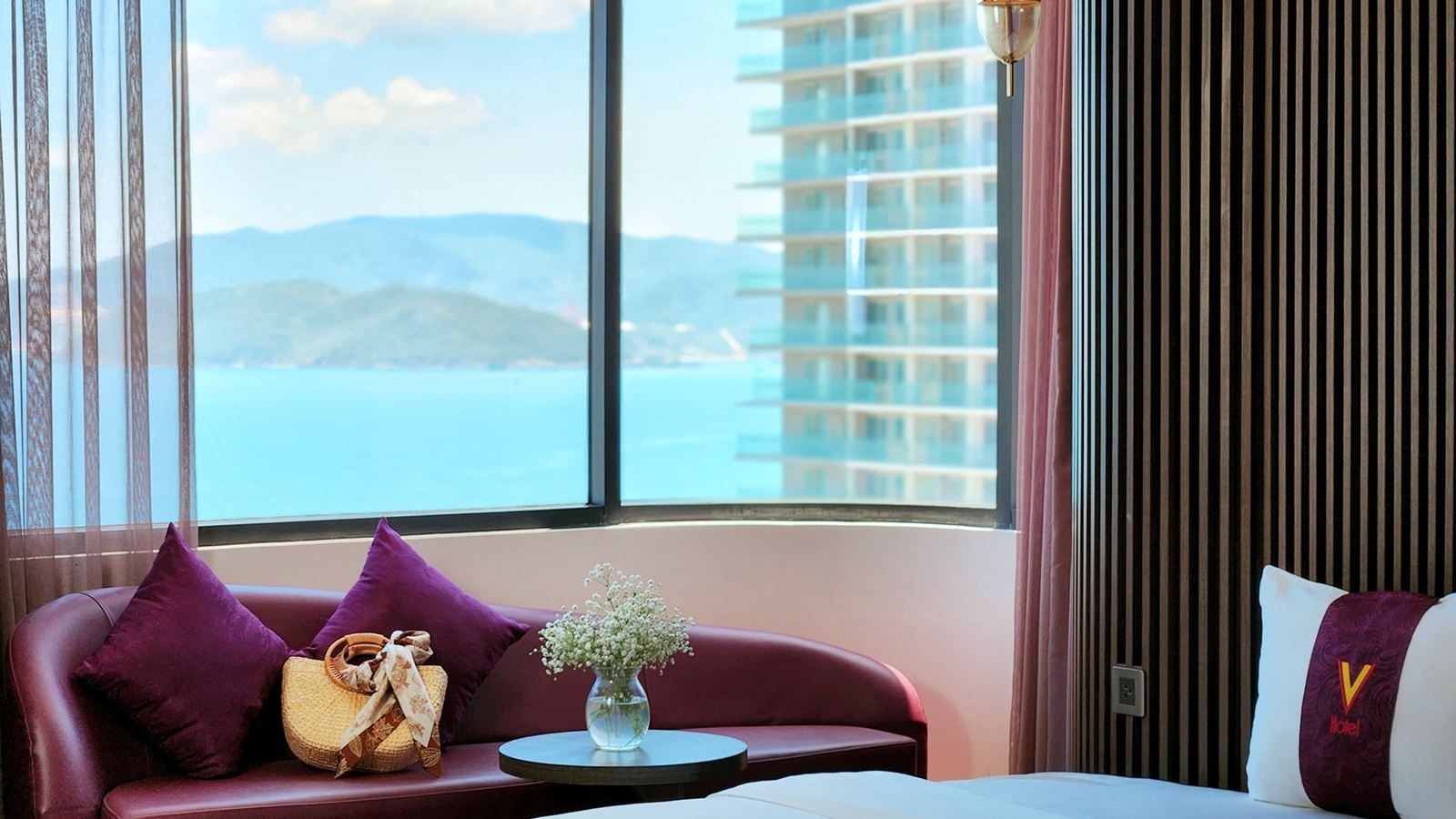 rooms-premier-executive-seaview