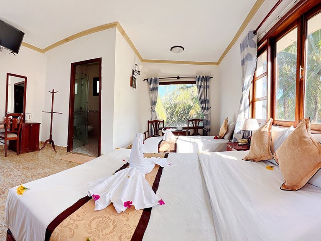 rooms-bungalow-garden-view