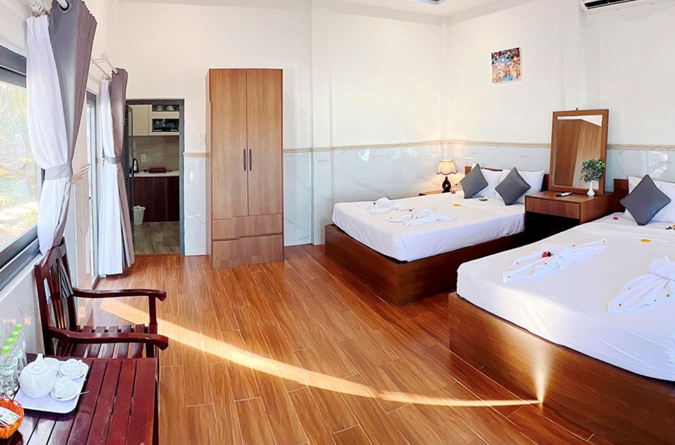 rooms-bungalow-family