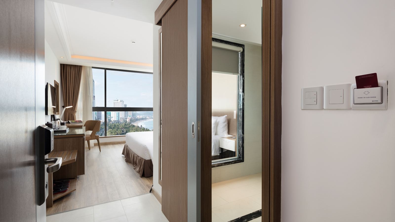 rooms-senior-deluxe-sea-view-child-without-extra-bed