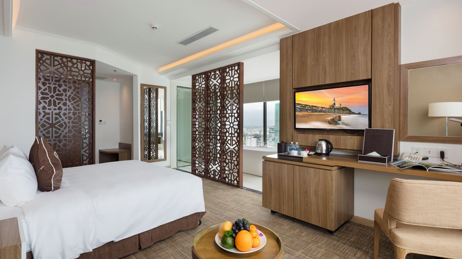 rooms-comodo-suite-ocean-view-with-balcony-child-without-extra-bed