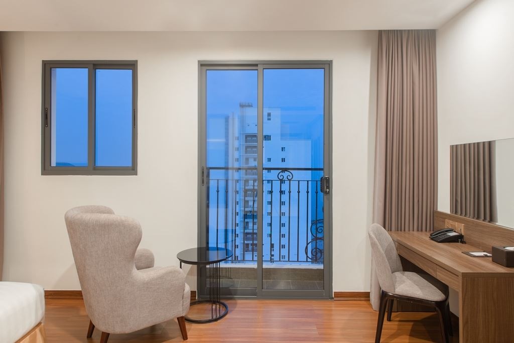 rooms-studio-ocean-view-with-balcony