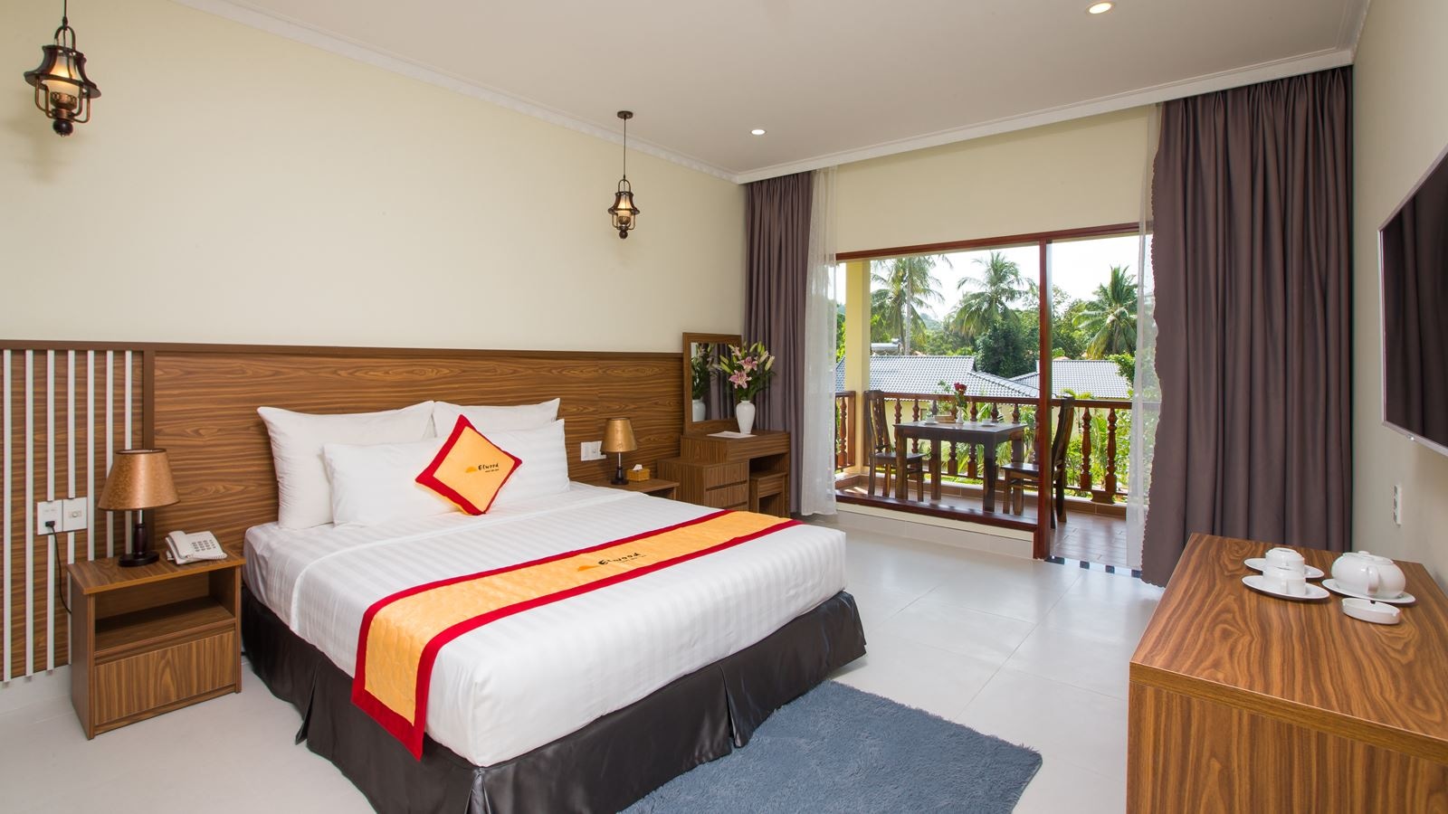 rooms-deluxe-double-garden-view-no-extra-bed