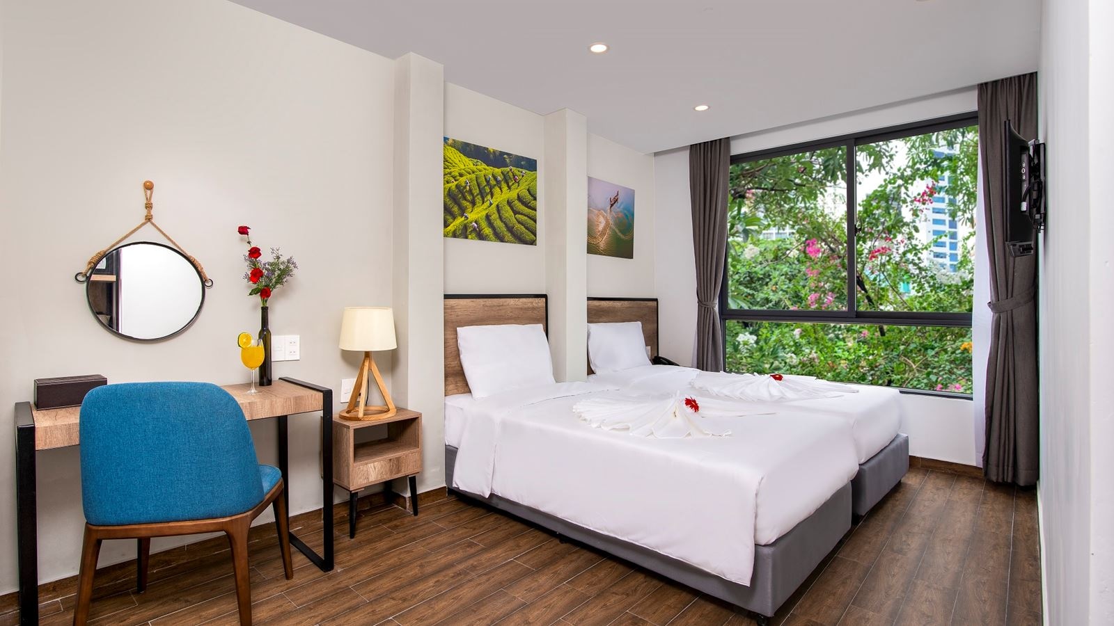 rooms-premier-deluxe-room-with-window-child-without-extra-bed