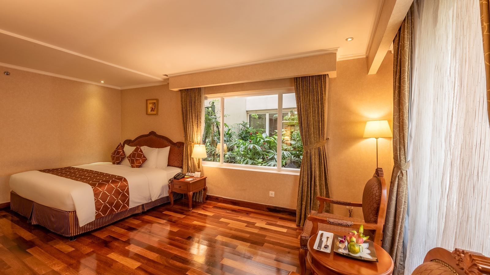 rooms-room-premium-deluxe