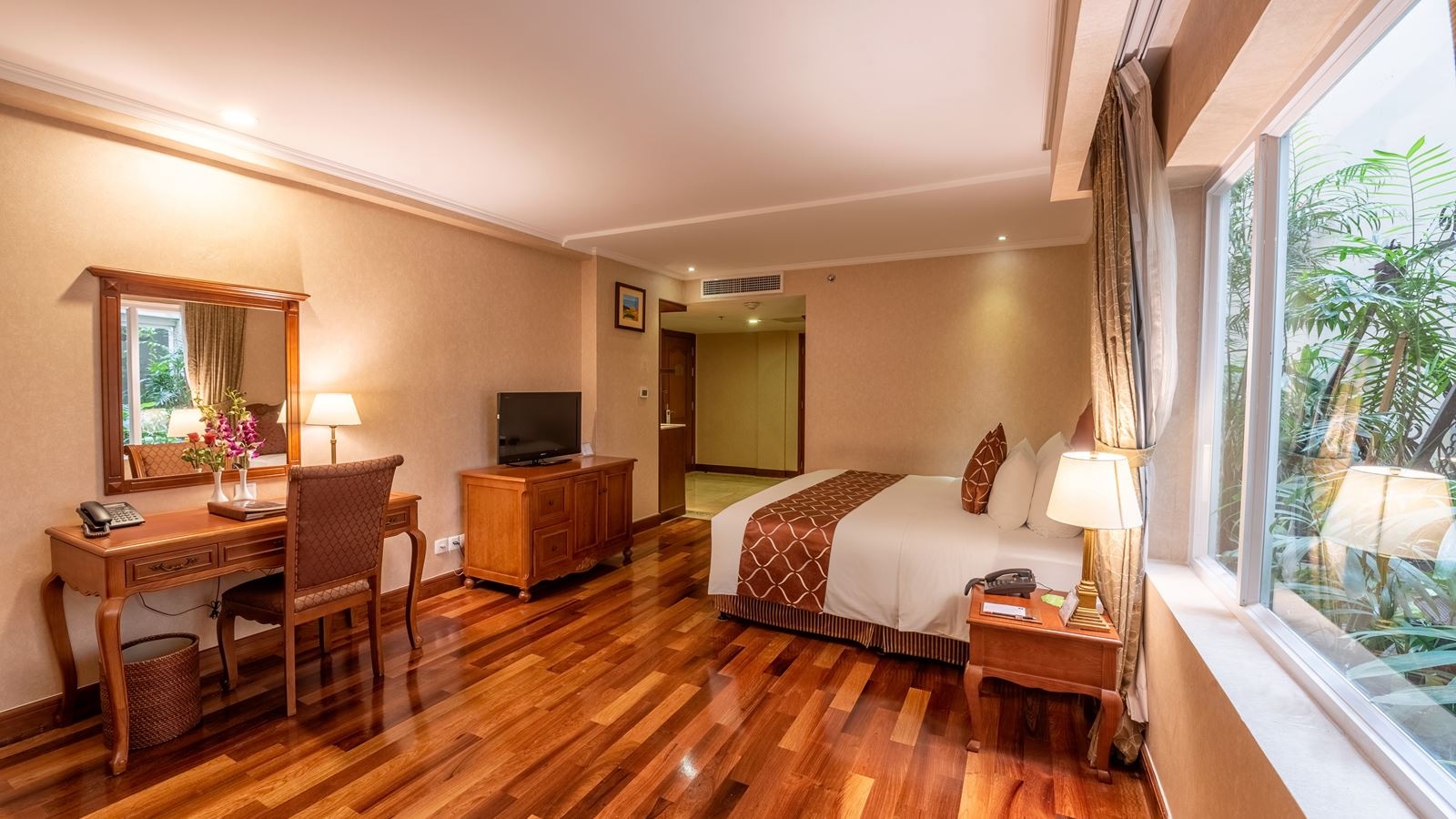 rooms-room-premium-deluxe