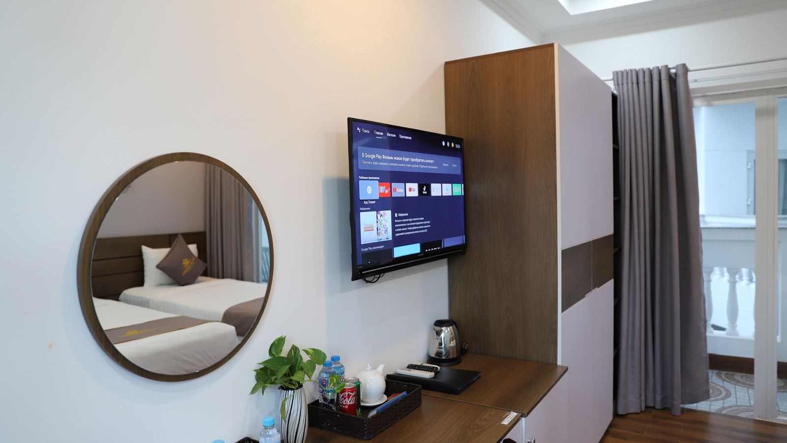 rooms-superior-with-balcony