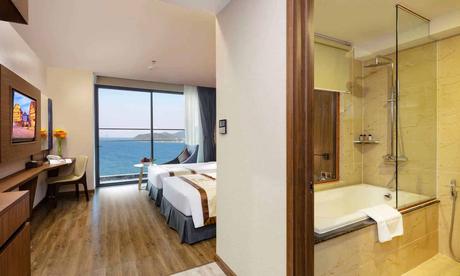 rooms-premier-ocean-view-with-balcony-child-without-extra-bed