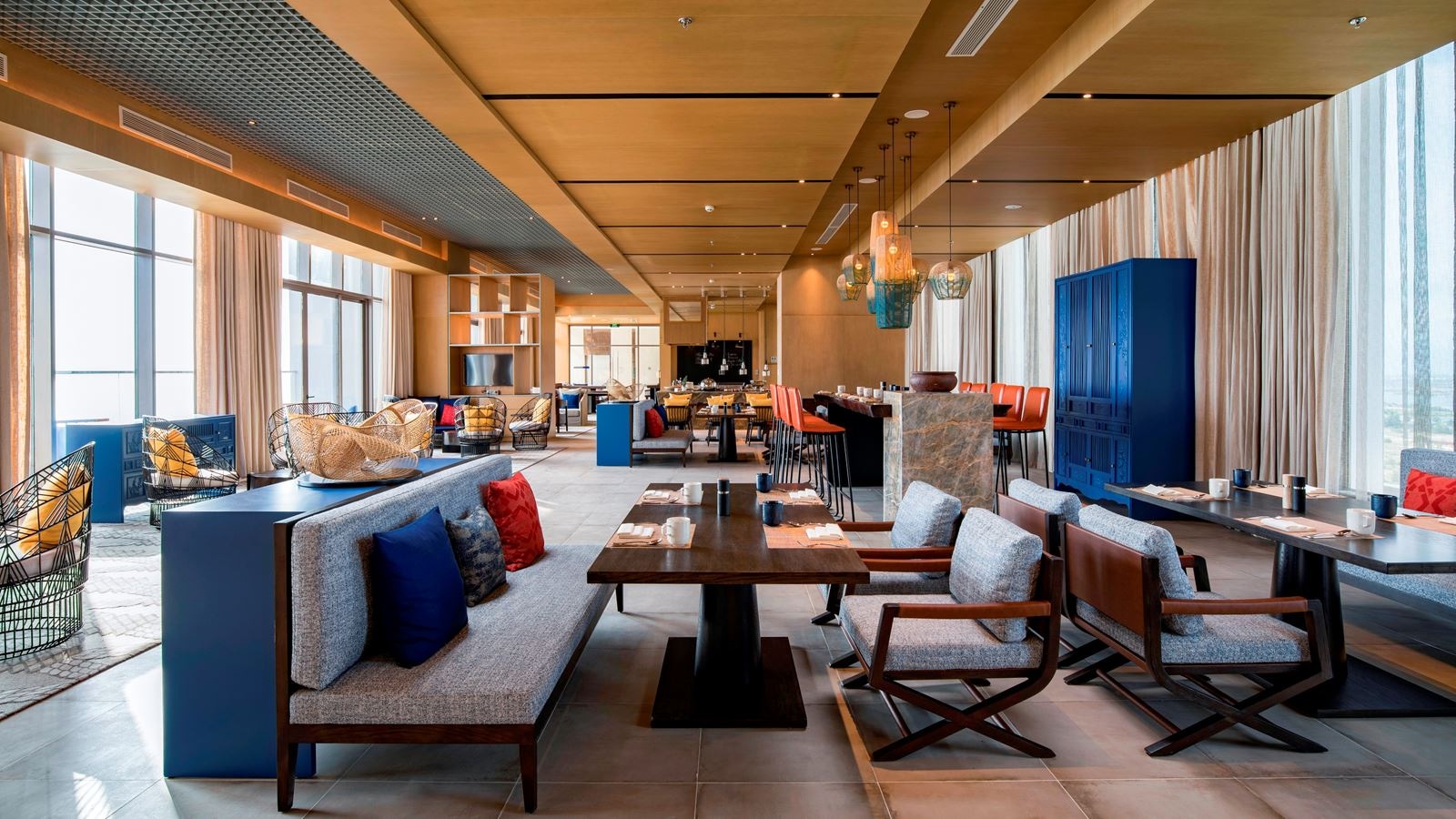 bars-executive-lounge