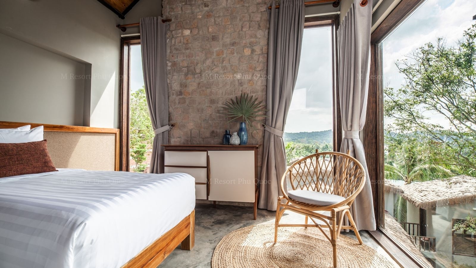 rooms-m-house-family