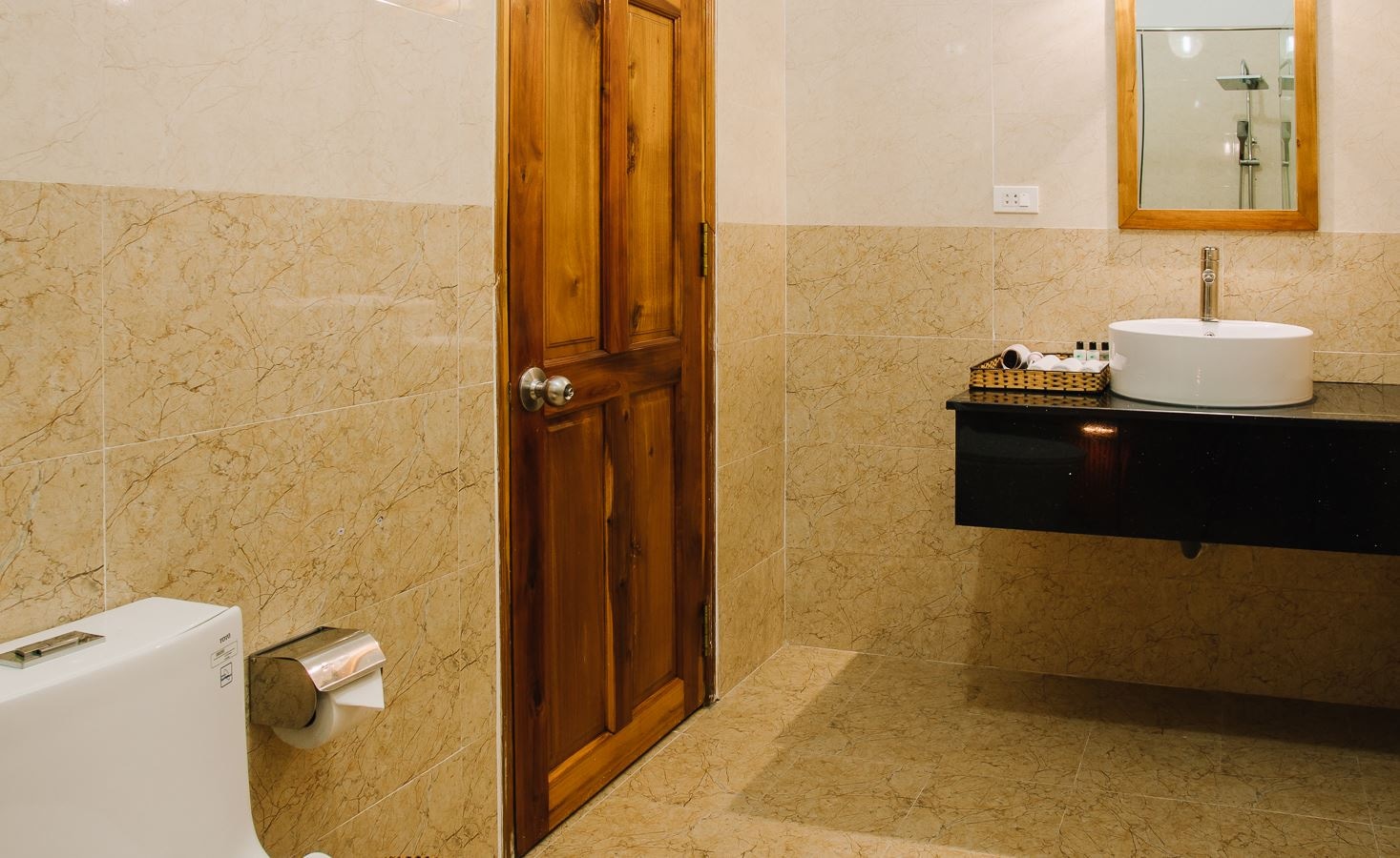 rooms-deluxe-room-garden-view