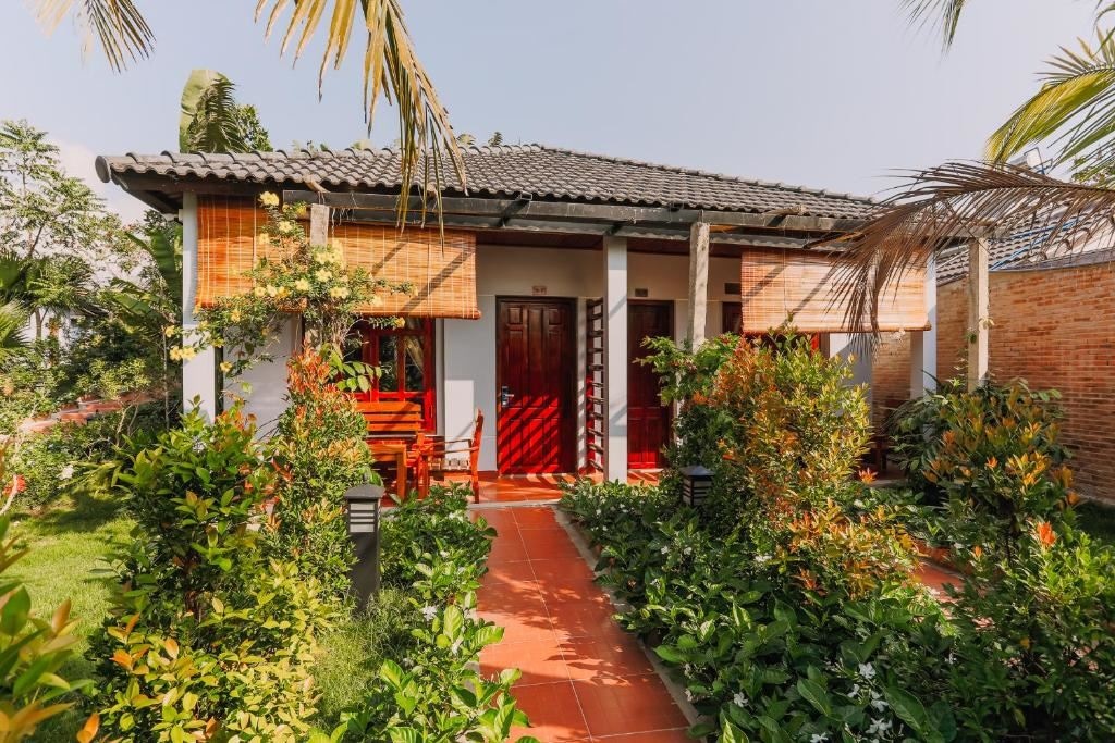 rooms-bungalow-pool-view-child-without-extra-bed