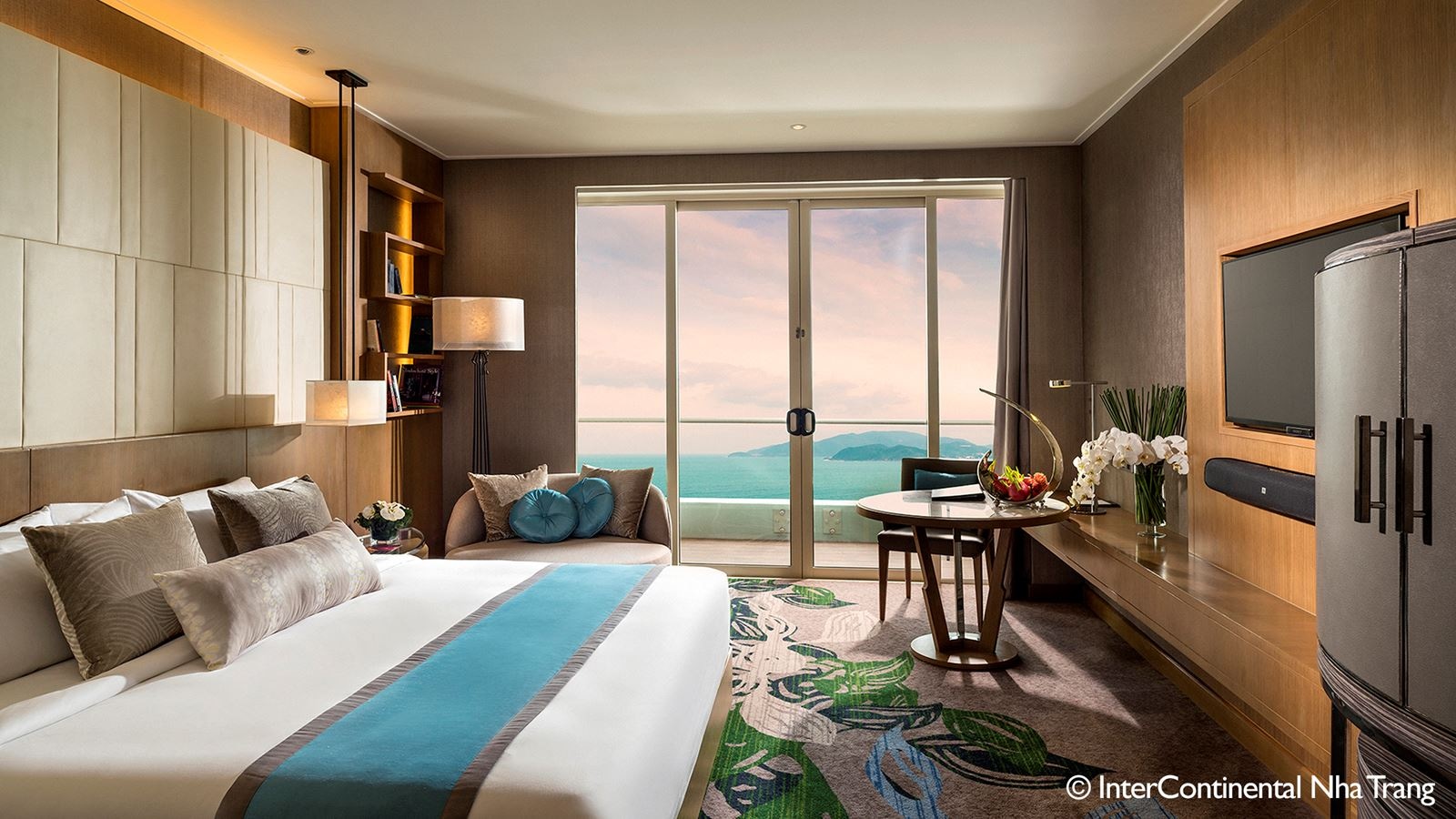 rooms-club-ocean-view