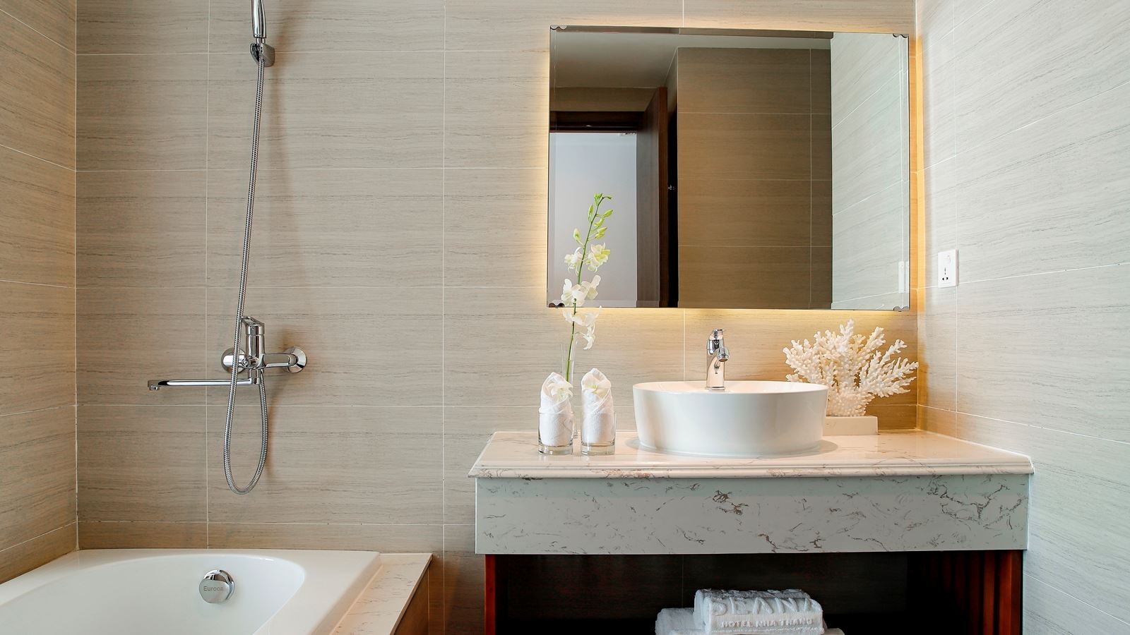 rooms-seana-suite-with-balcony-child-without-extra-bed