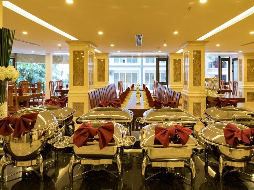 restaurants-restaurants