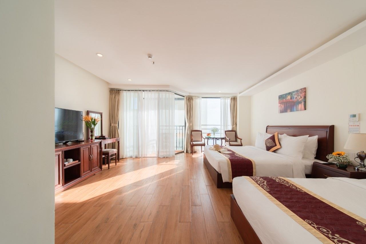 rooms-junior-suite-balcony-child-with-extra-bed