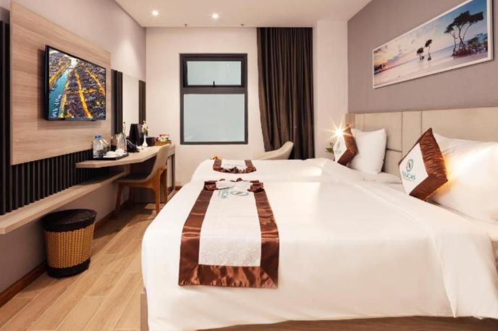 rooms-superior-no-view-no-extra-bed