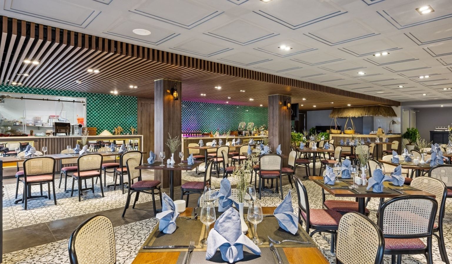 restaurants-sunset-fusion-restaurant